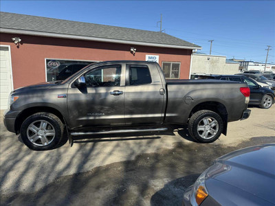 2009 Toyota Tundra Limited 5.7L Double Cab 4WD