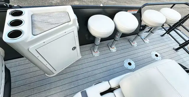 2025 SYLVAN L3 DLZ BAR in Powerboats & Motorboats in Ottawa - Image 16