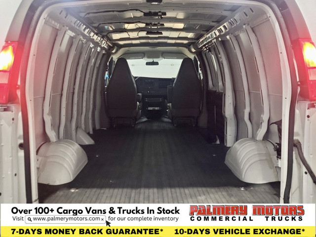 2021 Chevrolet Express 2500 155 WB EXTENDED V8 in Cars & Trucks in Mississauga / Peel Region - Image 4