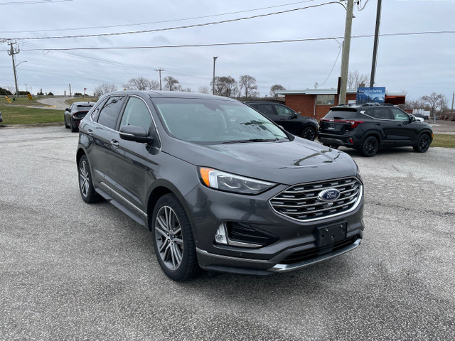 2019 Ford Edge Titanium Leather, roof, navigation in Cars & Trucks in Sarnia - Image 4