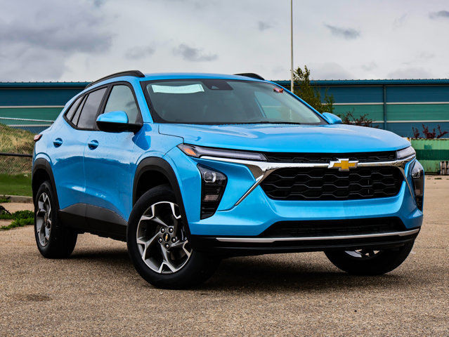 2025 Chevrolet Trax LT in Cars & Trucks in Strathcona County - Image 2