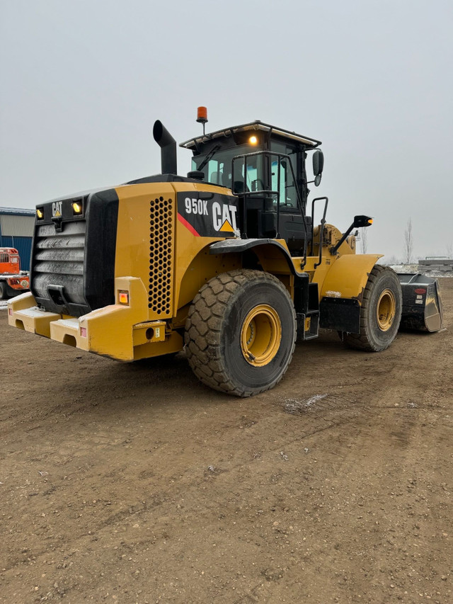 2013 Caterpillar 950K in Heavy Equipment in Calgary - Image 3