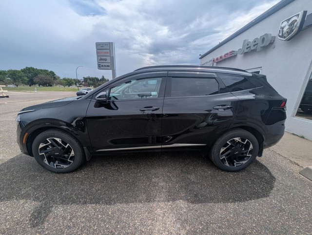 2024 KIA Sportage EX AWD Premium for sale in Cars & Trucks in Medicine Hat - Image 4