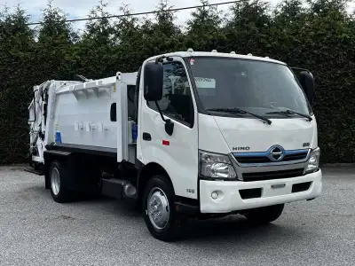 2014 Hino 195 Hybrid Garbage Truck Diesel, 5.1L, 4 cylinder, 2 door, automatic, RWD, white exterior,...
