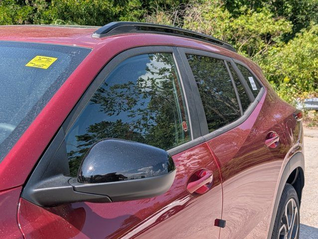 2025 Chevrolet Trax 2RS- RS Pkg - Sunroof Pkg in Cars & Trucks in Barrie - Image 3