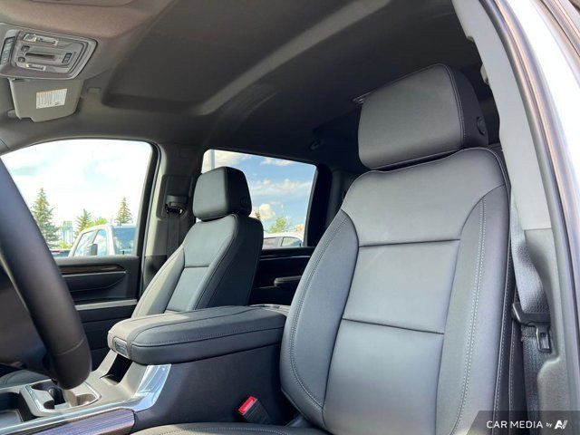 2025 Chevrolet Silverado 3500HD LT 4WD Crew Cab | Z71 & Trail in Cars & Trucks in Strathcona County - Image 3
