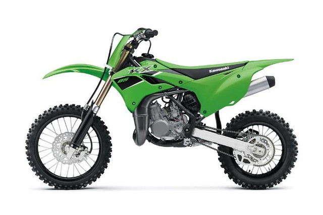 2023 KAWASAKI KX85 (promo 600.0 inclus) in Dirt Bikes & Motocross in Laval / North Shore - Image 3