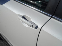 CLEAN CARFAX | KEYLESS ENTRY | PUSH BUTTON START | REARVIEW CAMERA | REMOTE STARTER | LED HEADLIGHTS... (image 9)