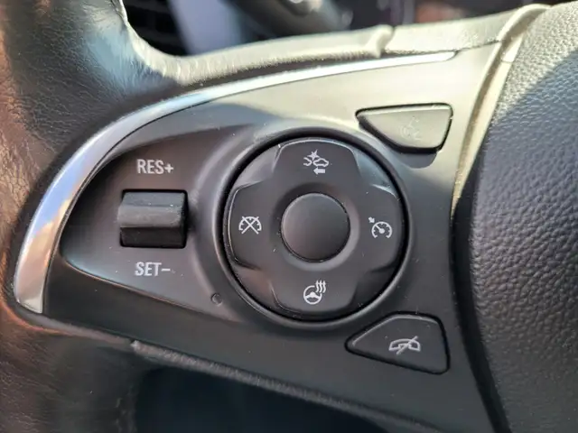 2019 Buick Enclave Premium dans Autos et camions dans Peterborough - Image 22