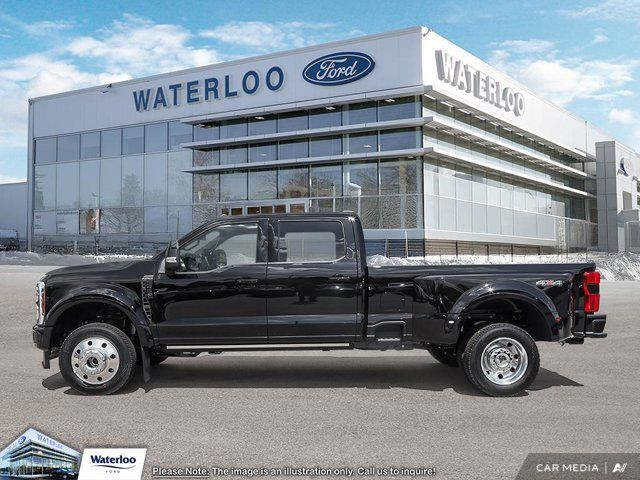 2025 Ford Super Duty F-450 DRW Platinum | Crew Cab 176 in Cars & Trucks in Edmonton - Image 4