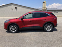 Engine: Turbo Gas 3cyl 1.5L L/100Km City: 9.0 L/100Km Hwy: 7.6 Safety Equipment Electronic Stability... (image 9)