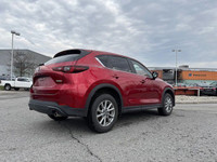 Prepare for effortless journeys in this 2025 Mazda CX-5, boasting a remarkably low 26,784 kilometers... (image 6)