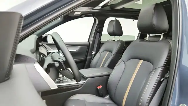 2025 Mazda CX-70 MHEV in Cars & Trucks in Lethbridge - Image 28