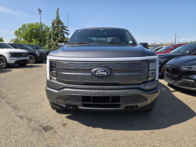 2025 Ford F-150 Lightning LARIAT | MAX TOW PKG | MOBILE PWR CORD in Cars & Trucks in Calgary - Image 3