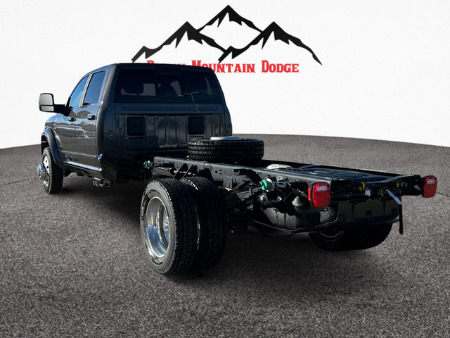 2024 RAM 5500 CAB CHASSIS CREW LIMITED DIESEL in Cars & Trucks in Red Deer - Image 3