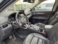 Le Mazda CX-5 GT Turbo 2021 est un VUS compact qui allie élégance, performance et raffinement. Propu... (image 6)