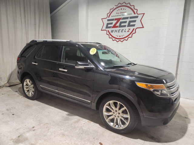 2014 Ford Explorer in Cars & Trucks in Windsor Region