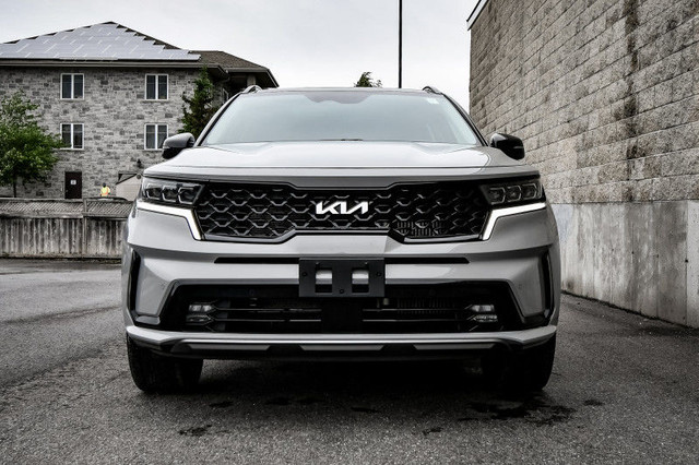 2022 Kia Sorento EX • SUNROOF • POWER LIFTGATE • CP/AA • HEATED  in Cars & Trucks in Kingston - Image 4