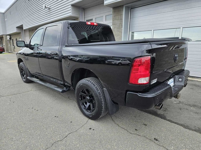  2022 RAM 1500 SLT 4X4, CREW CAB, V8, VOLANT ET SIEGES CHAUFFANT in Cars & Trucks in Shawinigan - Image 3