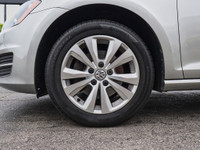 Discover versatility, efficiency, and practicality with the 2016 Volkswagen Golf SportWagen Trendlin... (image 5)