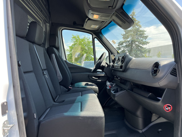 2023 Mercedes-Benz Sprinter Van SPRINTER 3500 - CARGO- 170”WB Hi in Cars & Trucks in Oakville / Halton Region - Image 2