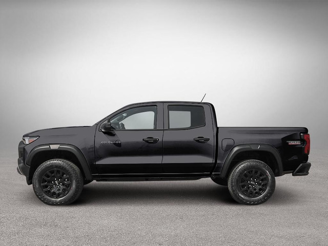 2024 Chevrolet Colorado Trail Boss in Cars & Trucks in City of Montréal - Image 3