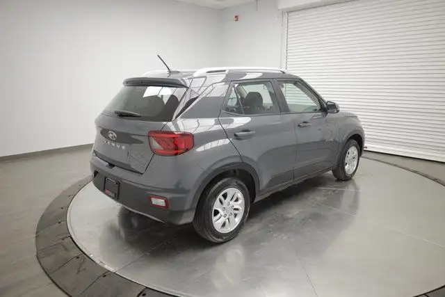 2024 Hyundai Venue Preferred62863707614977124
