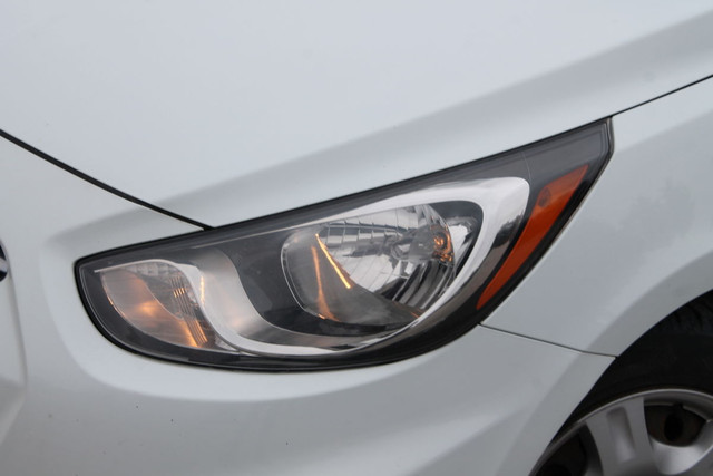 2013 Hyundai Accent GLS in Cars & Trucks in Oakville / Halton Region - Image 4