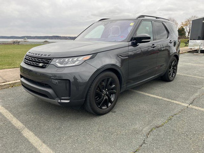 2017 Land Rover Discovery HSE...7 PASSENGER, 2 SETS OF TIRES