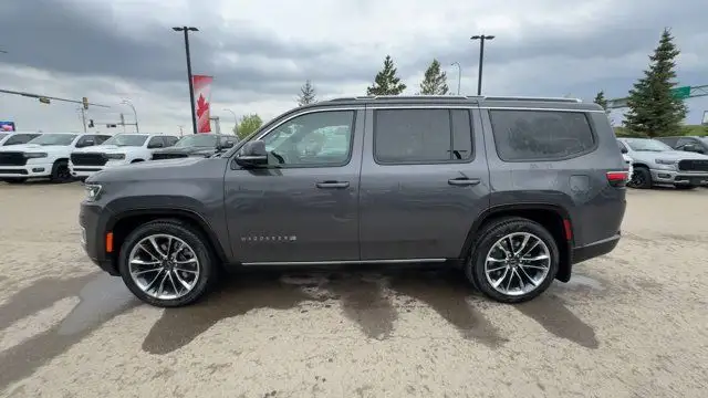 2025 Jeep Wagoneer Series III | Remote Start dans Autos et camions dans Ville d’Edmonton - Image 9