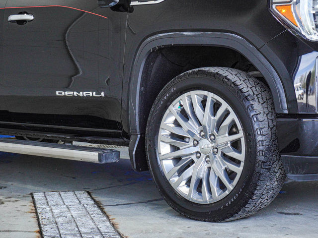 2019 GMC Sierra 1500 Denali- Sunroof - Heated / Vented Seats in Cars & Trucks in Barrie - Image 4