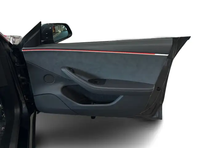 Tesla Model 3 2024 in Cars & Trucks in Markham / York Region - Image 30