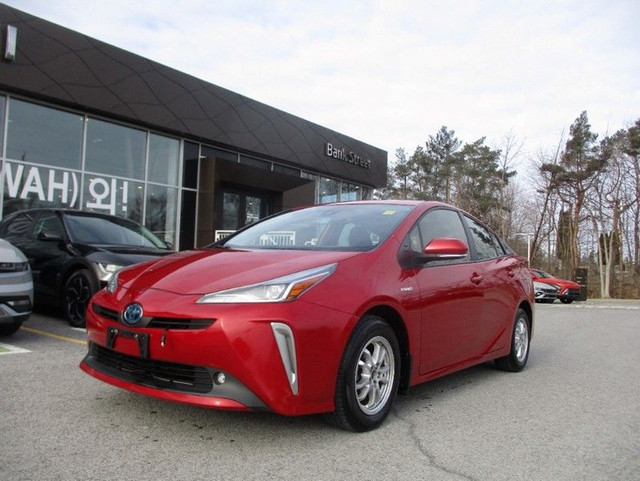 2020 Toyota Prius AWD-e in Cars & Trucks in Ottawa