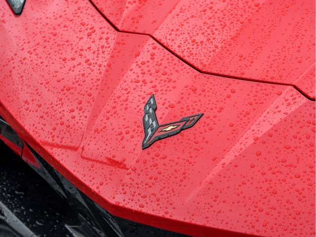2025 Chevrolet Corvette 3LT- Front Lift | Z51 Performance Pkg in Cars & Trucks in Markham / York Region - Image 3