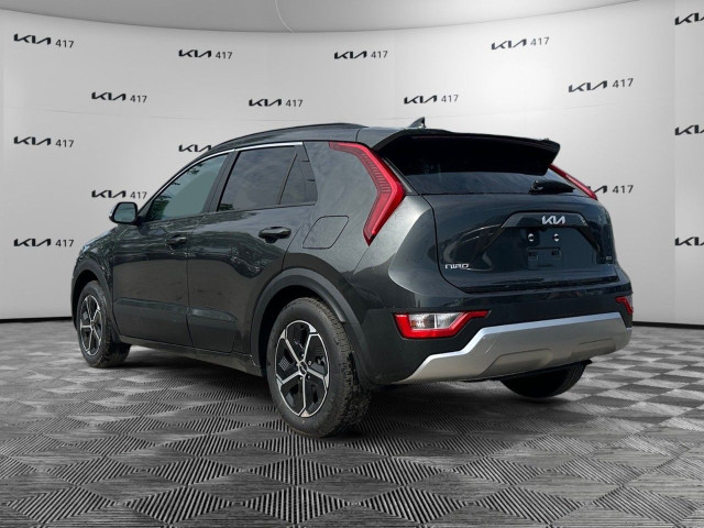 2025 Kia Niro in Cars & Trucks in Ottawa - Image 3