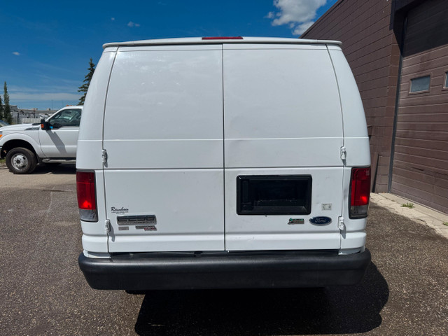 2011 Ford E-250 Cargo Van Low KM! in Cars & Trucks in Calgary - Image 4