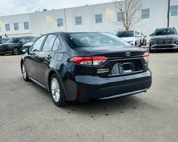 2022 Toyota Corolla LE | Heated Seats and Steering Wheel in Cars & Trucks in Edmonton - Image 4