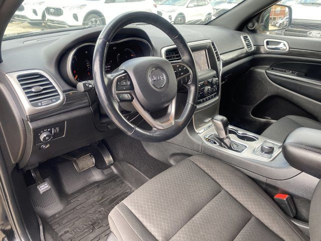2021 Jeep Grand Cherokee Laredo | Heated Seats | Power Liftgate in Cars & Trucks in Edmonton - Image 4