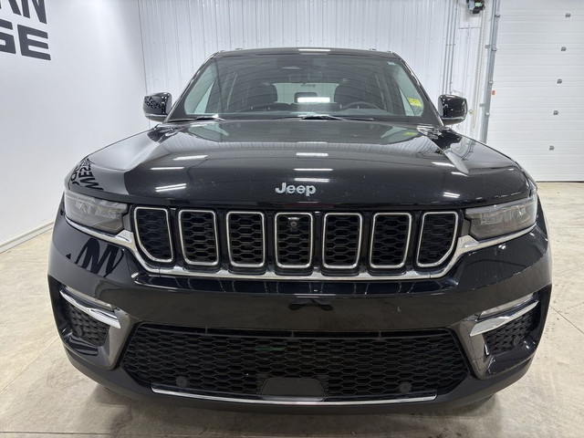 2023 Jeep Grand Cherokee 4XE LIMITED | DUAL SUNROOF | FRONT DISP in Cars & Trucks in Moose Jaw - Image 2