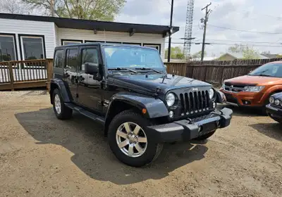 2014 Jeep Wrangler Unlimited Sahara 4WD Fully Loaded! - Remote S