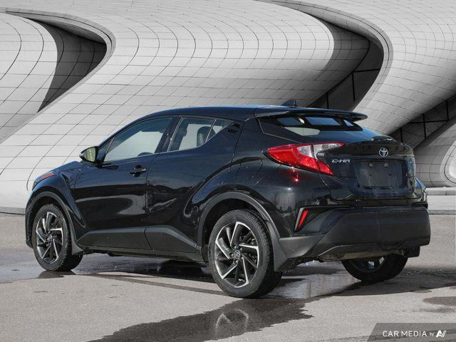2021 Toyota C-HR XLE Premium in Cars & Trucks in London - Image 3