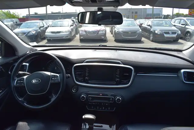 2020 Kia Sorento EX V6 AWD in Cars & Trucks in City of Halifax - Image 7