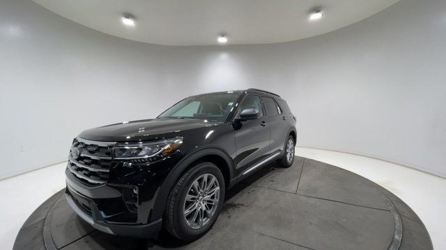 2025 Ford Explorer Active - 200A in Cars & Trucks in Strathcona County - Image 4
