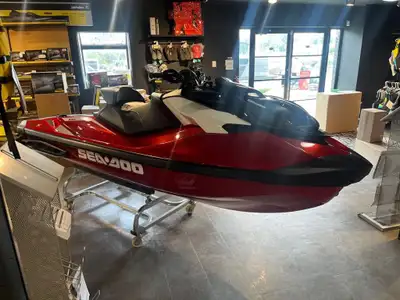 SAVE $1000 Was $23,999, NOW $22,999 + FRT/PDI OR $104 per Week, $1000 Down, 5.49% Over 72 Months Tra...