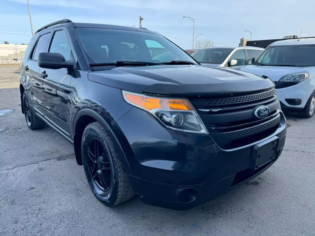 2013 FORD Explorer FLEX FUEL in Cars & Trucks in Laval / North Shore