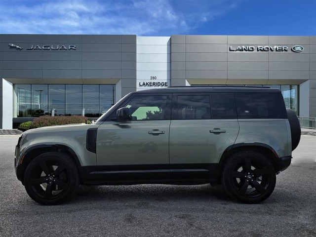2023 Land Rover Defender 110 P400 X-Dynamic SE in Cars & Trucks in Oshawa / Durham Region - Image 3