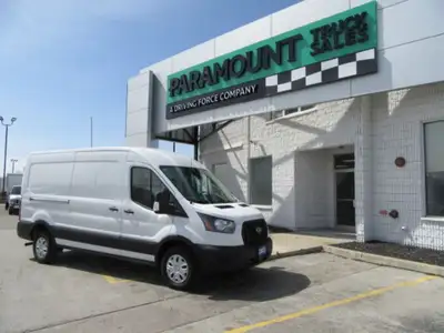V6 GAS ENGINE, AUTO TRANS, A/C, AM/FM STEREO WITH BLUETOOTH, BACKUP CAMERA WITH BIG SCREEN, POWER WI...