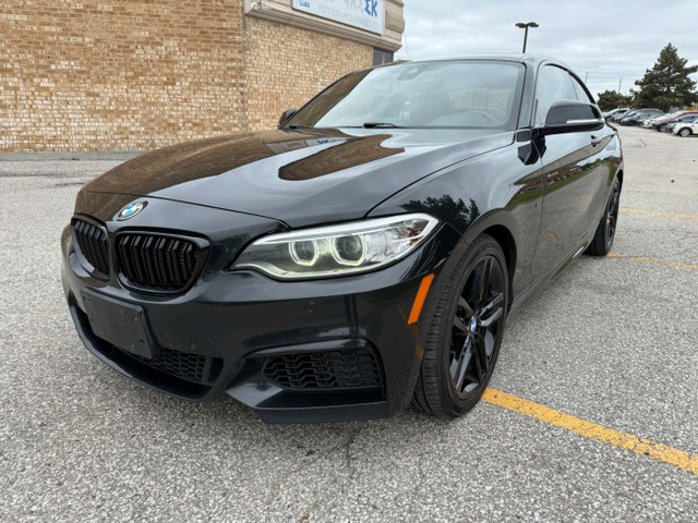 2016 BMW 2 Series 2dr Cpe M235i xDrive AWD in Cars & Trucks in City of Toronto - Image 4