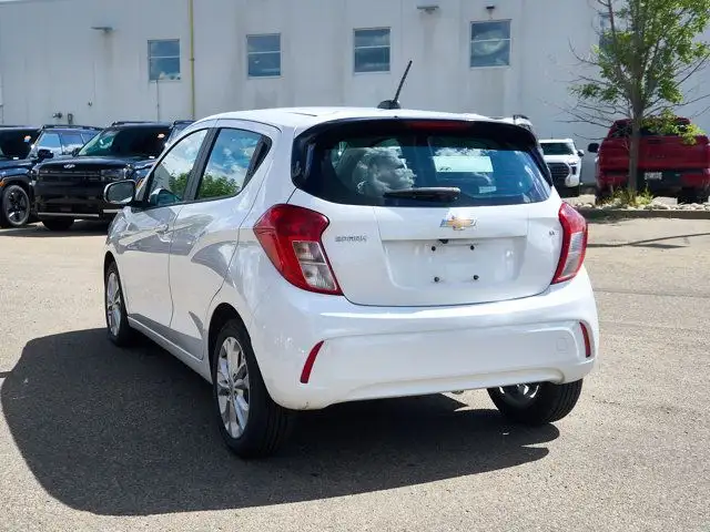 2022 Chevrolet Spark 1LT | Backup Cam | Cloth Interior dans Autos et camions dans Ville d’Edmonton - Image 4