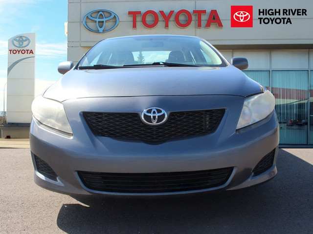 2010 Toyota Corolla 4dr Sdn Auto CE for sale in Cars & Trucks in Calgary - Image 3